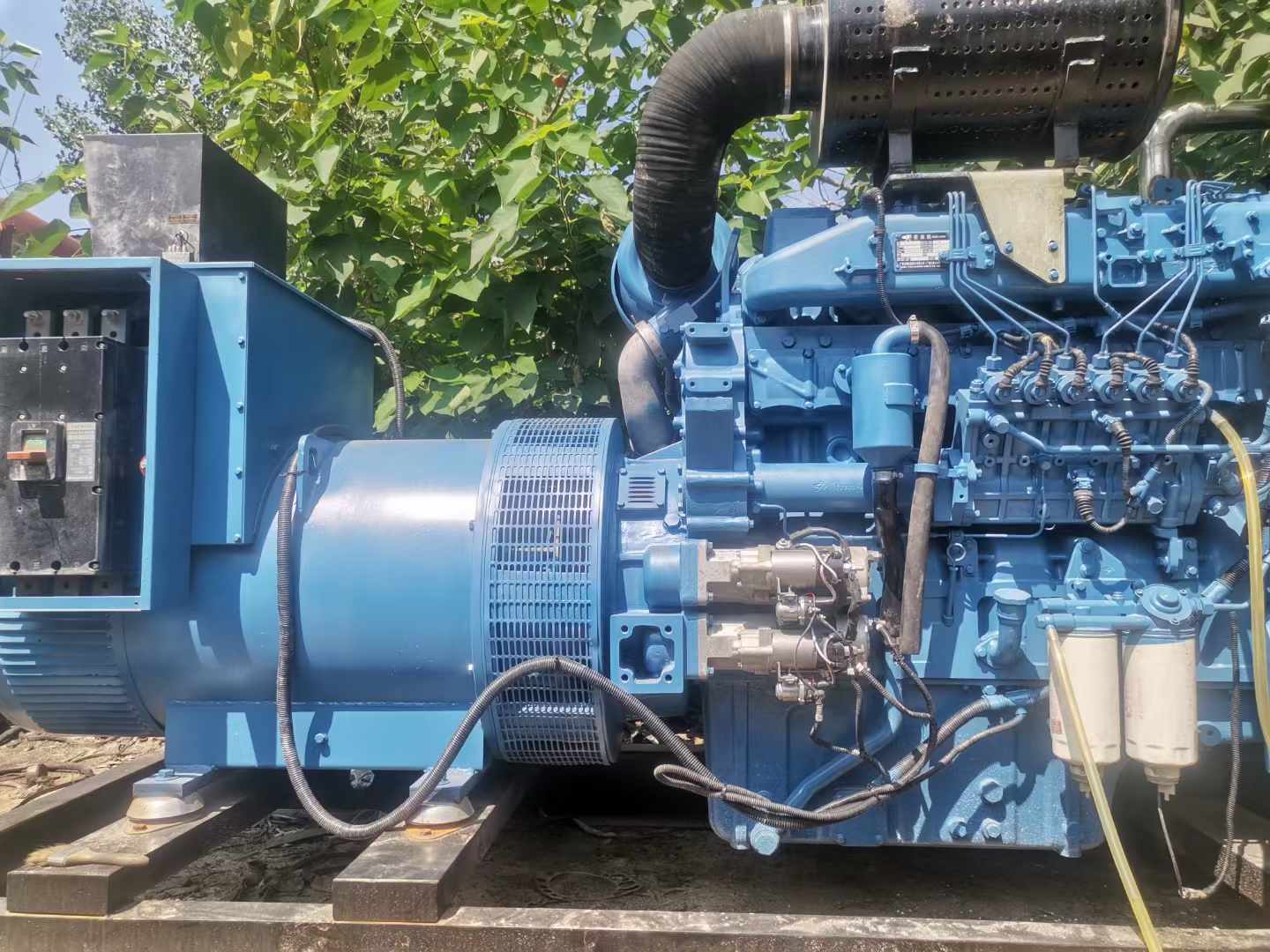 东乌珠穆沁详细说明降低 800kW 柴油发电机输出电流波动的方法