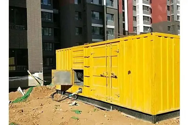 东乌珠穆沁发电机租赁中燃油压力过低会对发动机的哪些部件造成损坏？