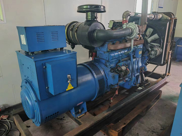 东乌珠穆沁100kW柴油发电机组使用多级机油有哪些优缺点？